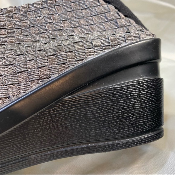 Bernie Mev Woven Slip-On Wedge Shoes - Picture 13 of 16